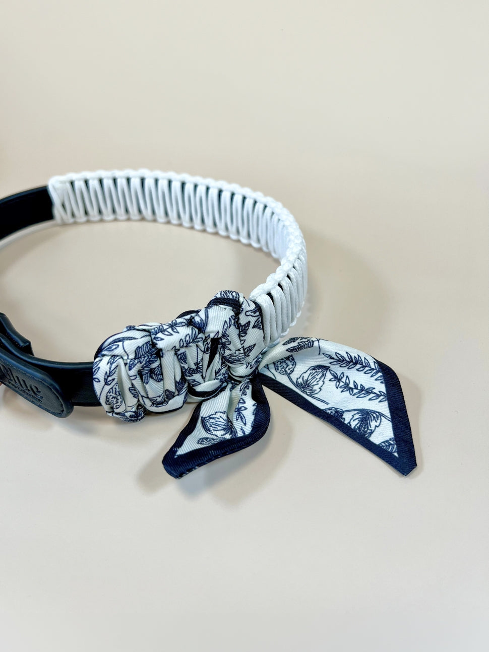 COLLIER BANDANA EN SIMILICUIR - Noir