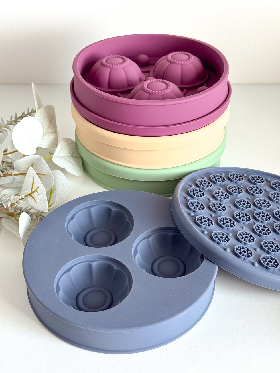 BOL 3 EN 1 - Tapis de lèche, moule à friandises, gamelle anti-glouton