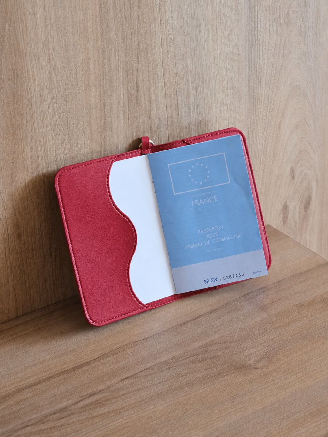 COUVERTURE PASSEPORT POUR CHIENS